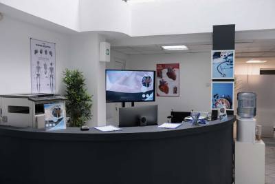 كورس كيف تروج لعيادتك الخاصة